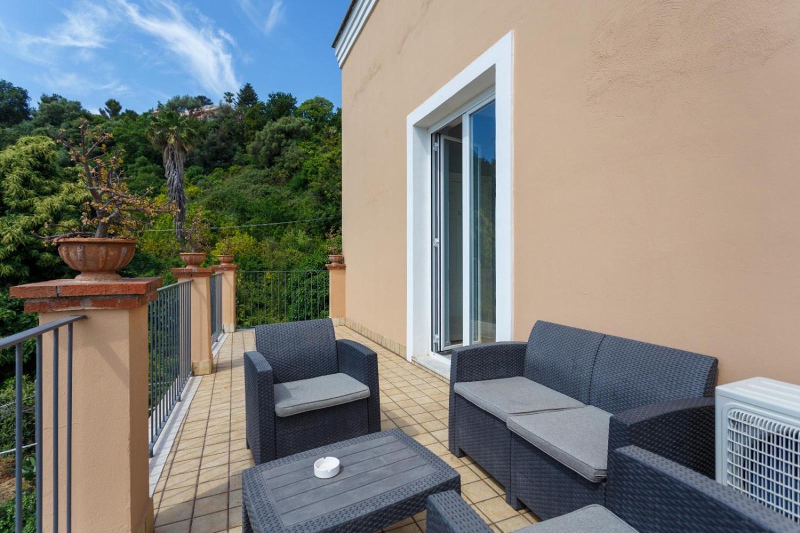 B&B Villa Etelka Aci Castello Εξωτερικό φωτογραφία