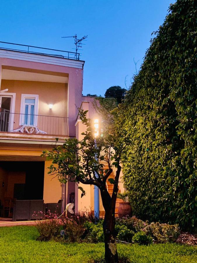 B&B Villa Etelka Aci Castello Εξωτερικό φωτογραφία