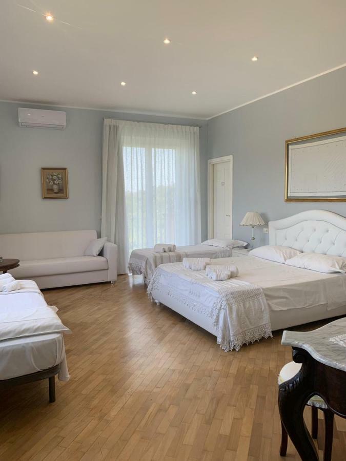 B&B Villa Etelka Aci Castello Εξωτερικό φωτογραφία